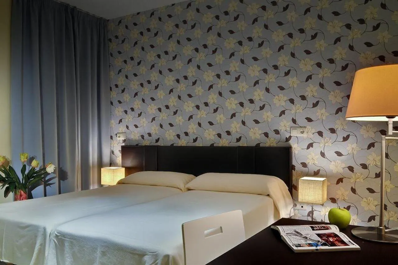 Apartment Apartamentos Las Cruces Seville