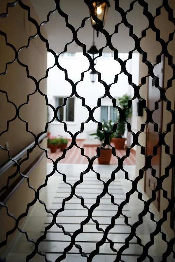 Apartamentos Las Cruces Seville Apartment