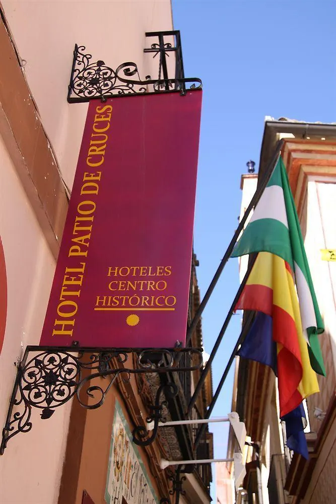 Apartamentos Las Cruces Seville Apartment