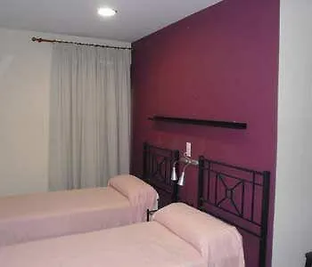 Apartamentos Las Cruces Seville 0*,