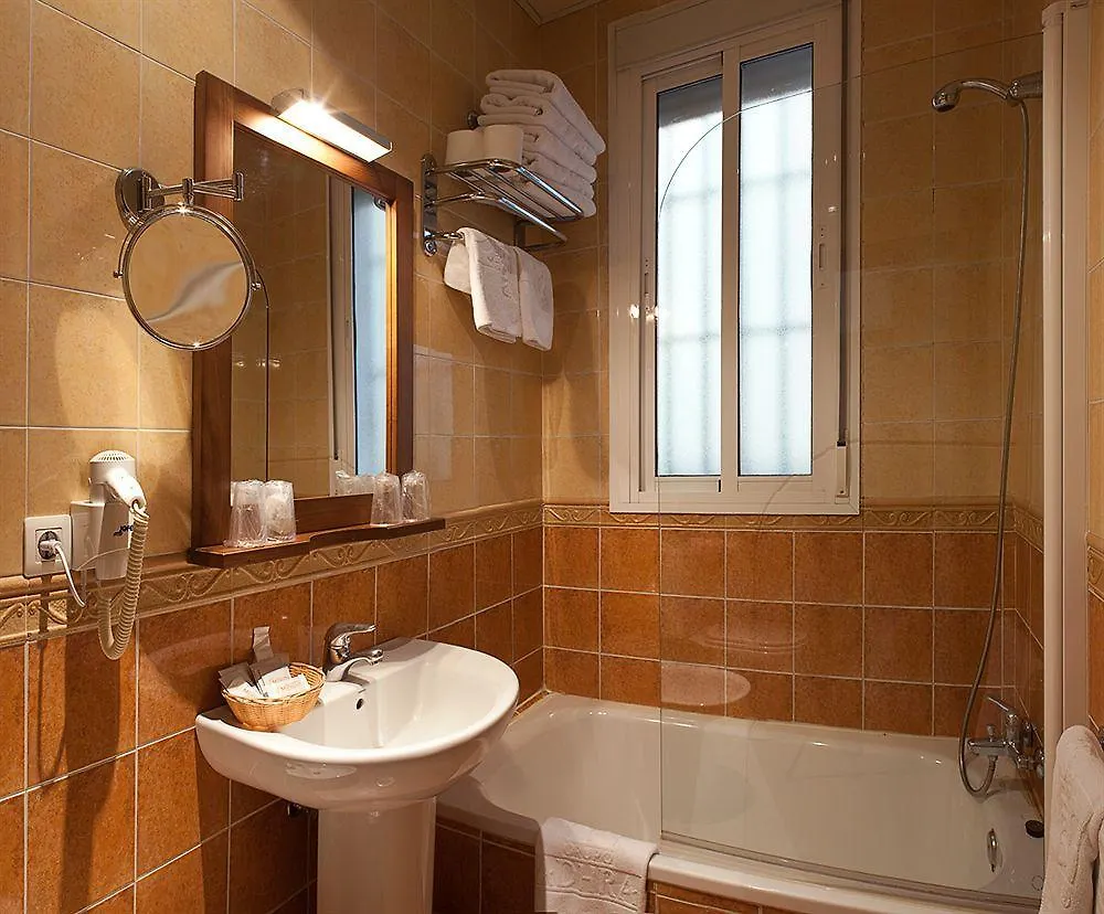 Apartamentos Las Cruces Seville