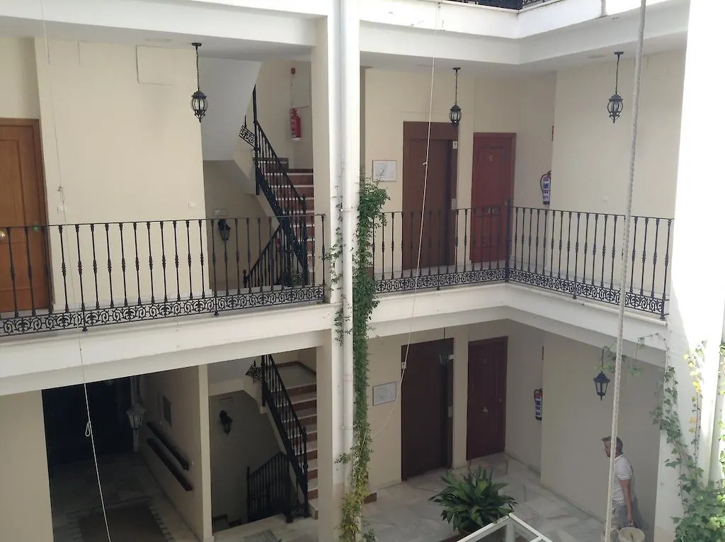 Apartamentos Las Cruces Seville 0*,