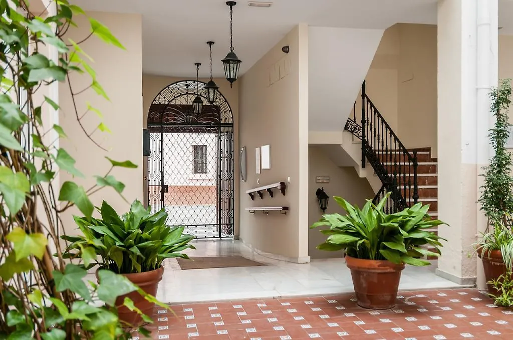 Apartamentos Las Cruces Seville